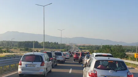 Turiştii români, întorşi de la graniţa cu Grecia pentru că nu aveau teste. Măsura se aplică de la miezul nopţii