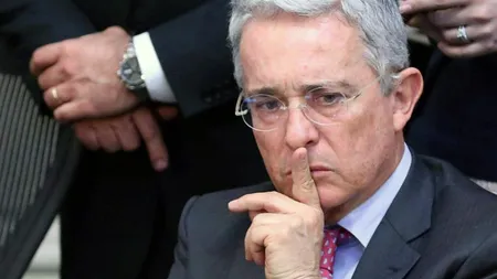 Curtea Supremă a decis reţinerea fostului preşedinte al Columbiei, Alvaro Uribe