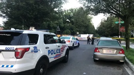 O persoană a murit şi alte 20 au fost rănite într-un atac armat în Washington D.C.