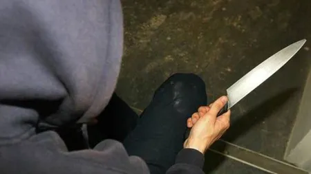 Asistentă medicală înjunghiată mortal de iubitul gelos. Criminalul a fost prins