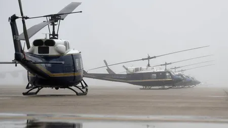 Elicopter militar american împuşcat de la sol pe teritoriul SUA şi forţat să aterizeze de urgenţă. Un membru al echipajului este rănit