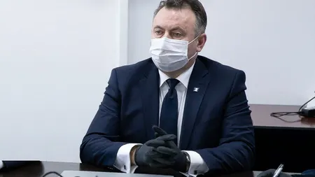 Contractul cu firma care trebuia să livreze măştile, reevaluat. Tătaru anunţă anchetă la Comisia de achiziţii din Ministerul Sănătăţii