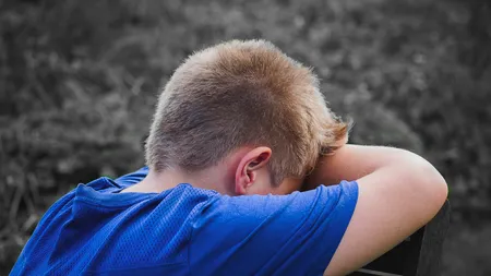 Caz revoltător în Iaşi! Băiat de 10 ani, violat de doi colegi de şcoală