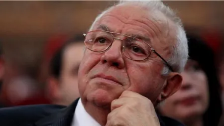 Alexandru Arşinel se află internat în spital. Actorul a fost operat de urgenţă. Care este starea sa de sănătate
