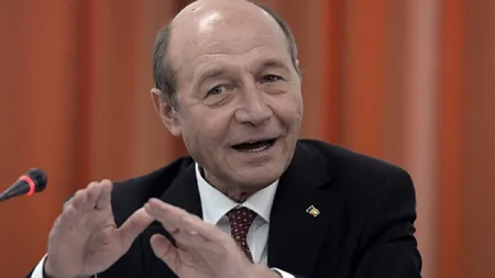 Traian Băsescu tranşează problema risipirii voturilor dreptei: 