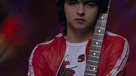 S-a stins din viaţă un star rock. Anunţul a fost făcut pe Facebook