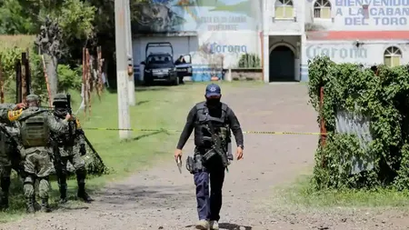 Masacru într-un bar din Mexic în urma răfuielilor dintre două bande rivale