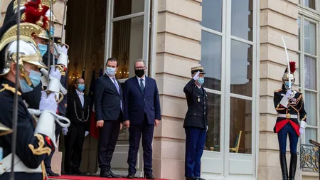 Premierul Orban, cazat la cel mai scump hotel din Paris. Cea mai ieftină cameră costă nu mai puţin de 1.000 de euro!