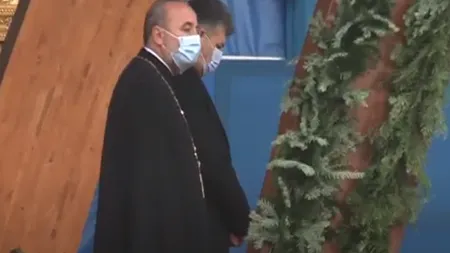 Marcel Ciolacu, la moaşte după ce a fost amendat că a încălcat măsurile de restricţie din pandemie. Patriarhul Danilel atacă Guvernul