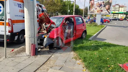 Coincidenţă stranie la Iaşi. Bunicul fetiţei omorâte în curte de un TIR a decedat la câteva sute de metri distanţă, într-un accident
