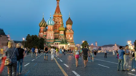Şcolile din capitala şi din alte două regiuni ale Rusiei se vor închide