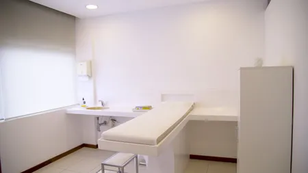 Gest extrem al unui tânăr suspect de COVID! S-a sinucis în salonul Spitalului din Târgu Jiu înainte de aflarea rezultatului