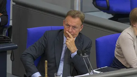 Thomas Oppermann, vicepreşedintele Parlamentului german, a murit, după ce s-a prăbuşit în timpul unei filmări tv. Avea 66 de ani