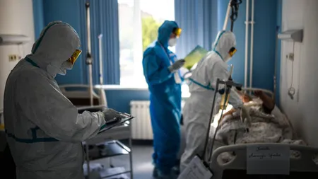Un ieşean s-a infectat cu coronavirus a treia oară. Medicii se tem: Covid-19 ar putea fi o boală cronică, precum HIV