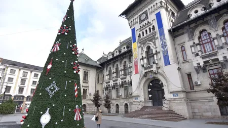 Târg de Crăciun 2020. În Craiova, Olguţa Vasilescu nu renunţă la festivităţile de iarnă. În Sectorul 6 va fi beznă