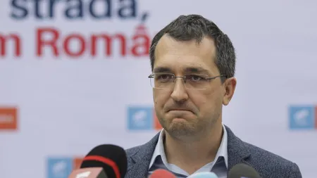 Vlad Voiculescu anunţă că a blocat concursurile demarate după alegerile locale pentru ocuparea unor posturi la Administraţia Spitalelor