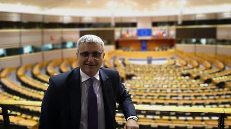 Robert Turcescu, atac dur: Userismul populist e cea mai mare mizerie politică