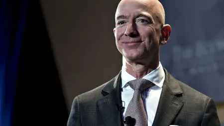 Jeff Bezos, fondatorul Amazon şi patronul Washington Post, doreşte să cumpere CNN