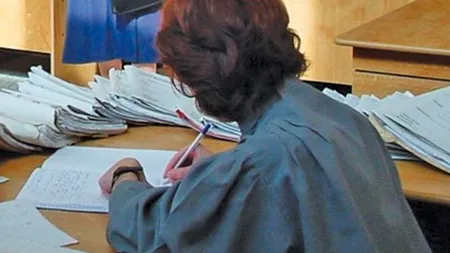 Justiţia din România a înregistrat primul deces din cauza COVID: Vinovat de moartea colegei noastre e guvernul acestei ţări!