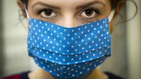 Mare atenţie! Simptomele COVID s-au schimbat. Tot mai mulţi pacienţi se plâng că mai întâi au probleme digestive