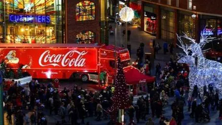 Caravana Coca-Cola de Crăciun, anulată pentru prima dată în ultimii 10 ani din cauza pandemiei de COVID