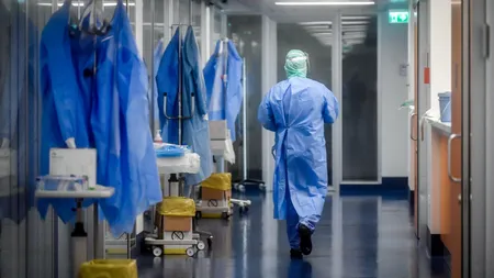 Relații intime într-o secție ATI, în plină pandemie COVID. Un medic rezistent și o asistentă sunt cercetați disciplinar