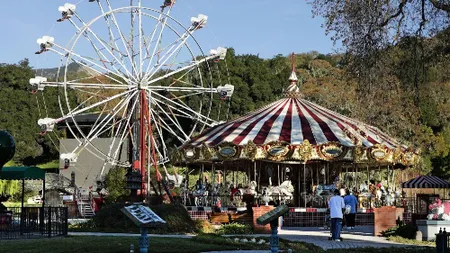 Scene de groază într-un parc de distracții, după ce un carusel s-a stricat. Copiii și părinții lor au ajuns de urgență la spital