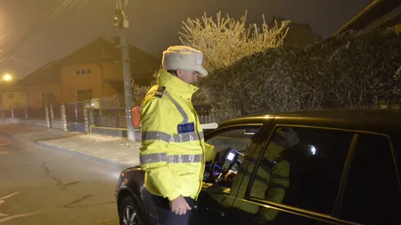 COD RUTIER 2021. Dialogul savuros dintre un şofer băut şi poliţist: Vinul roșu face bine la circulație! Chiar nu știți asta?