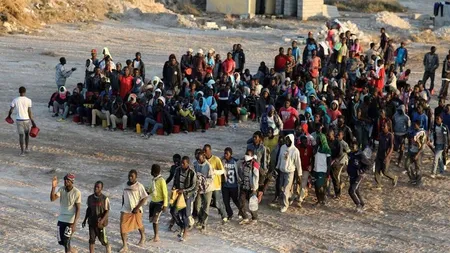 Pandemia a încetinit migraţia cu aproape 30%, anunţă ONU