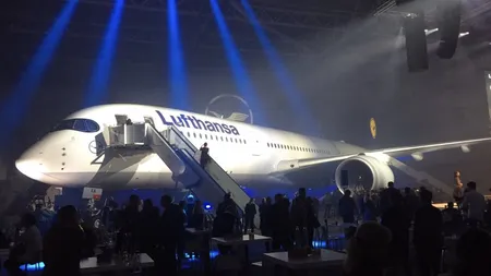 Lufthansa interzice purtarea măştilor obişnuite la bordul avioanelor. Noua regulă e valabilă pentru toate cele cinci companii aeriene ale grupului