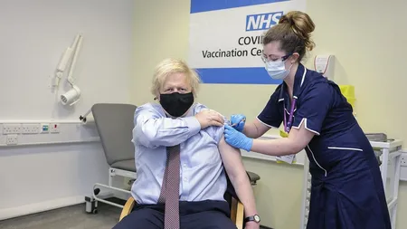Boris Johnson s-a vaccinat cu prima doză a vaccinului AstraZeneca: 