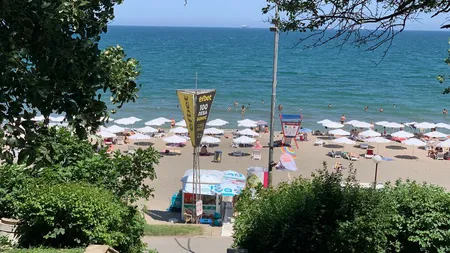 Vacanţa de vară în Bulgaria se face numai pe baza vaccinului anti-Covid sau a unui test PCR. Reguli noi şi la folosirea umbrelelor de plajă