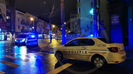 Scene şocante la Rădăuţi. Angajații unui restaurant, atacați cu cuțitul de un individ nemulțumit de valoarea notei de plată VIDEO