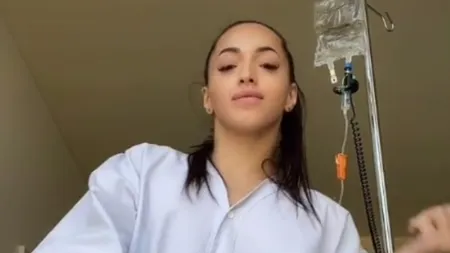 Larisa Iordache, retrasă din concursul individual-compus, de la Europenele de gimnastică. Sportiva a ajuns la spital, din cauza problemelor de sănătate