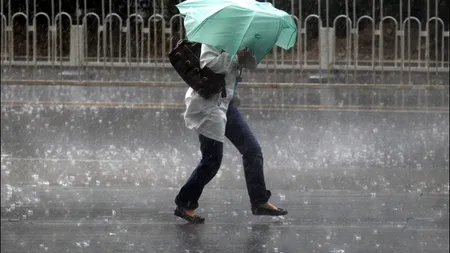 PROGNOZA METEO 3 APRILIE. Vremea se răceşte în toată ţara. Sunt aşteptate ploi şi ninsori