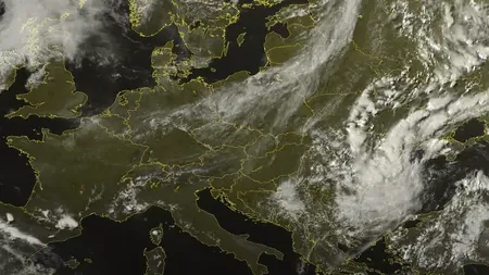 Ciclon de proporții în Marea Neagra. Vremea din România va deveni haotică. Filmare impresionantă din satelit VIDEO