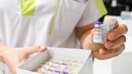 Bilanţ vaccinare 28 iunie 2021, sub 20.000 de români s-au imunizat azi. CNCAV anunţă că Pfizer are efecte bune împotriva tulpinilor mutante