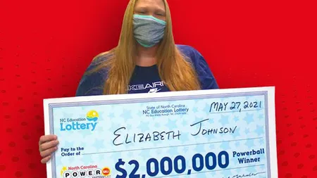 O femeie a câştigat 2 milioane de dolari la loto, după ce a cumpărat un bilet la tragerea 