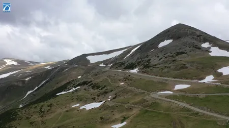 Transalpina s-a redeschis circulaţiei rutiere