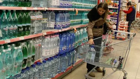 Produsele din plastic de unică folosinţă, interzise la comercializare de sâmbătă, 3 iulie