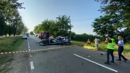 Doi tineri au murit, altul este rănit după un accident teribil în Botoşani - IMAGINI ŞOCANTE