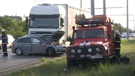 Doi români, morţi într-un accident înfiorător în Bulgaria. Maşina lor, făcută praf de un TIR