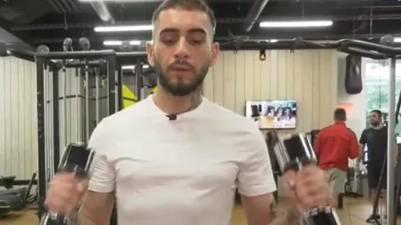 Fulgy s-a lăsat de droguri şi s-a apucat de sport. Imagini din sala de forţă: 