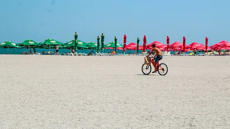 Cum se livrează comenzile în Mamaia după lărgirea plajelor. 