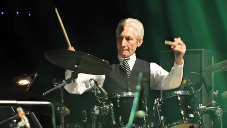 Charlie Watts, bateristul de la The Rolling Stones, a murit
