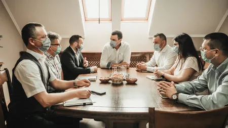 Tanczos Barna: Guvernul va adopta săptămâna viitoare un act normativ privind utilizare ambalajelor din plastic reciclabil