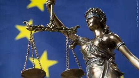 Polonia, sancţionată de UE din cauza legilor justiţiei. Comisia Europeană a solicitat Curţii să aplice sancţiuni financiare Varşoviei