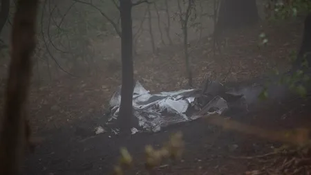 Avion prăbuşit. Cadavrele au fost recuperate din epavă, dar nu s-a putut face identificarea