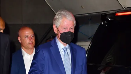 Fostul preşedinte american Bill Clinton a fost externat