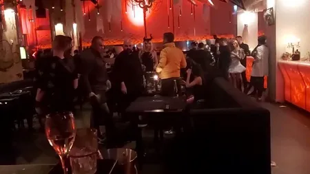 Petreceri de Halloween cu sute de participanţi în cluburi din Bucureşti în plină pandemie. Amenzi de zeci de mii de lei date de poliţişti